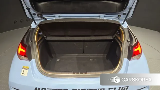 Hyundai Veloster (JS) id 3161805 из Кореи 11