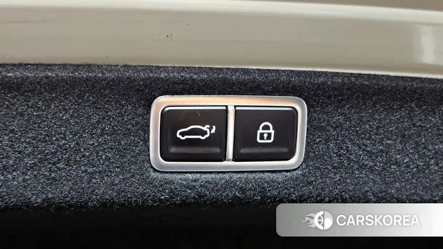 Hyundai Grandeur (GN7) id 3262795 из Кореи 11