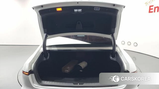 Hyundai Grandeur Hybrid (GN7) id 4505263 из Кореи 11