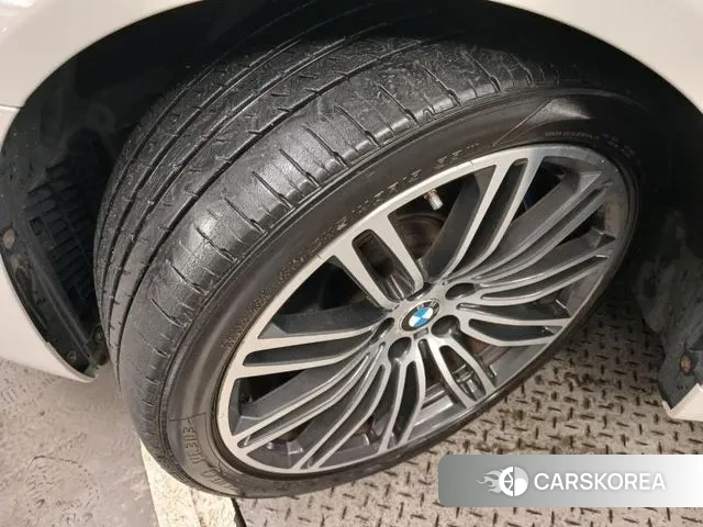 BMW 5 Series (G30) id 3193334 из Кореи 11