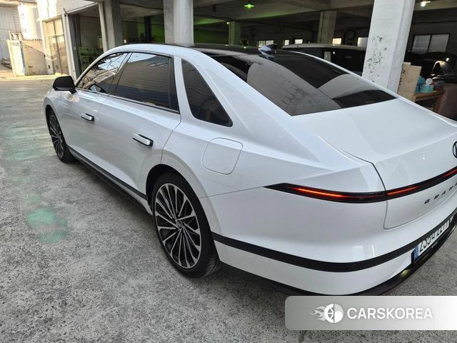 Hyundai Grandeur Hybrid (GN7) id 4333976 из Кореи 11