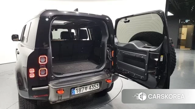 Land Rover Defender (L663) id 3585596 из Кореи 11