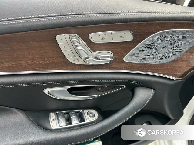 Mercedes-Benz CLS id 4254675 из Китая 11