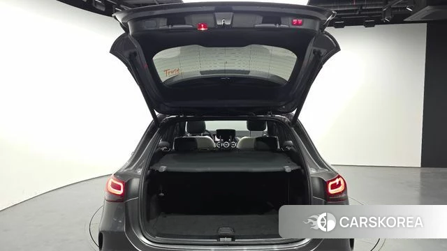 Mercedes-Benz GLA - Class H247 id 3898767 из Кореи 11