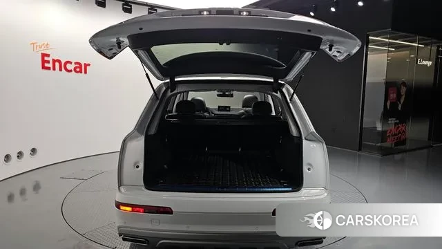 Audi Q7 (4M) id 3479887 из Кореи 11