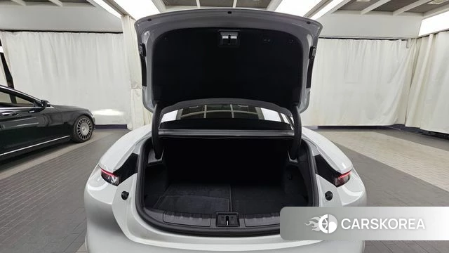 Porsche Taycan id 4433613 из Кореи 11