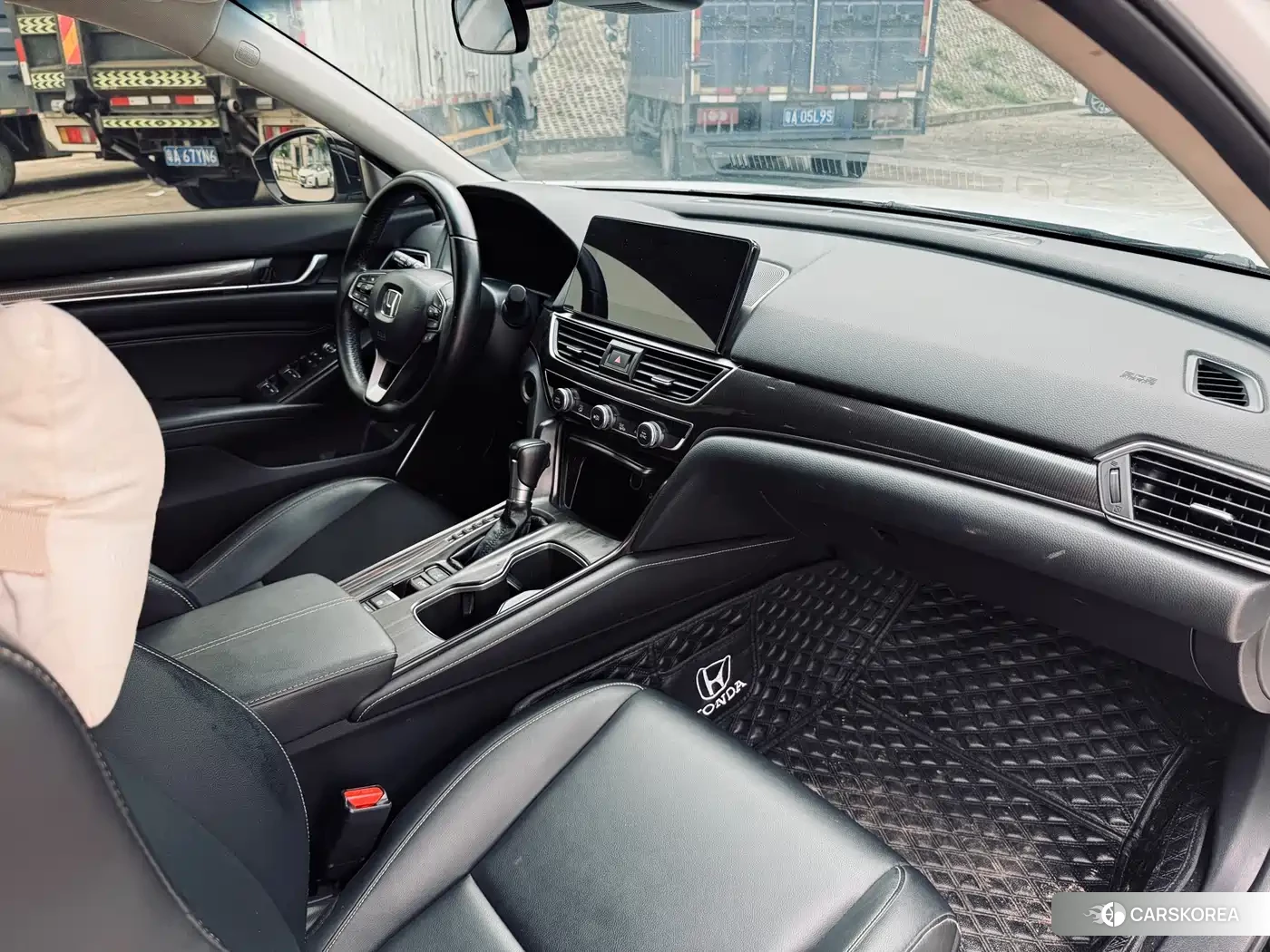 Honda Accord id 4548100 из Китая 11