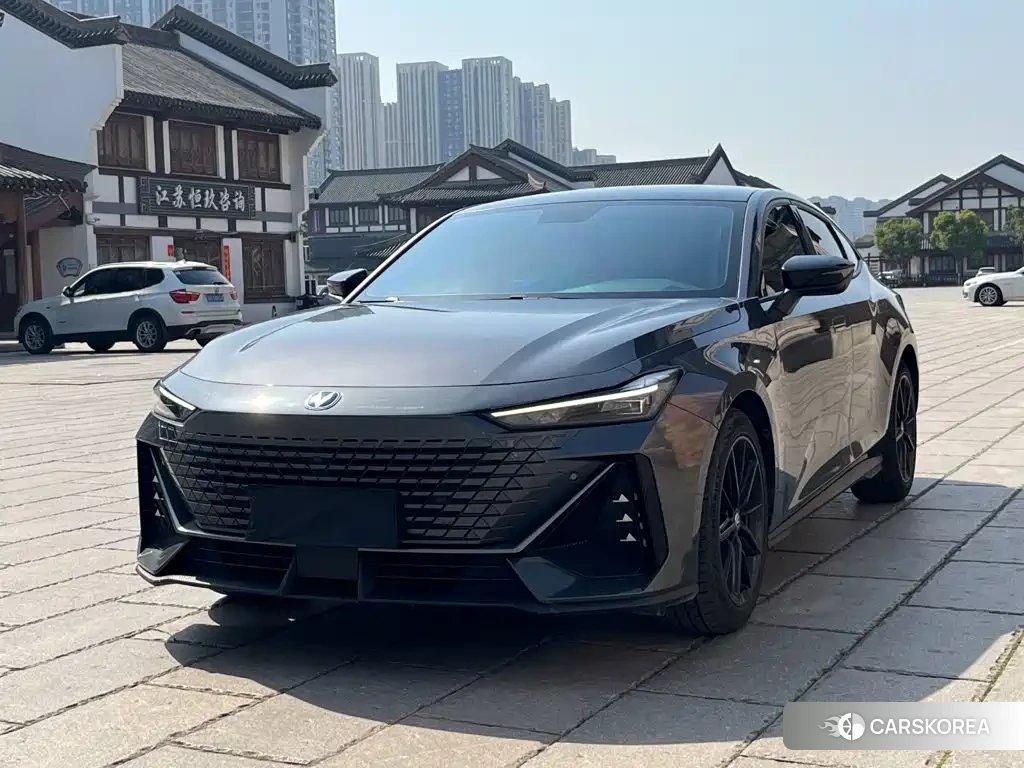 Chang'an UNI-V id 4601730 из Китая 11