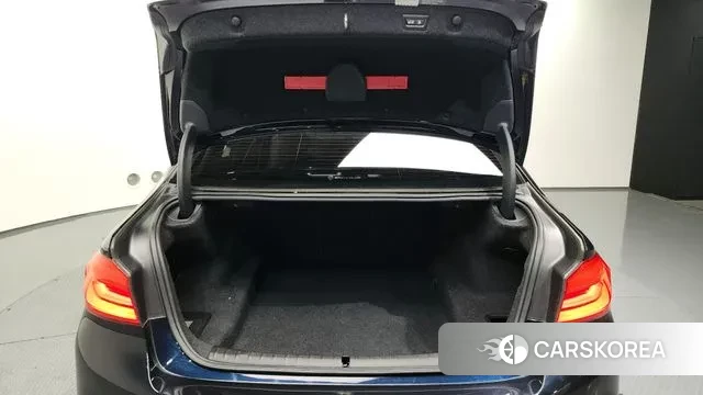 BMW 5 Series (G30) id 3396675 из Кореи 11