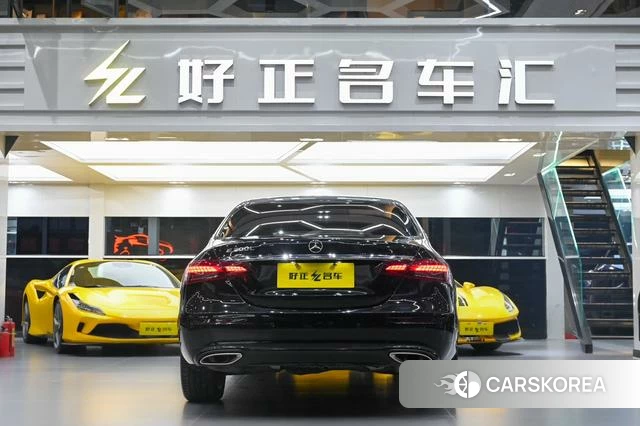 Mercedes-Benz E-class id 4277133 из Китая 11