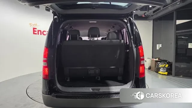 Hyundai The New Grand Starex id 3714149 из Кореи 11