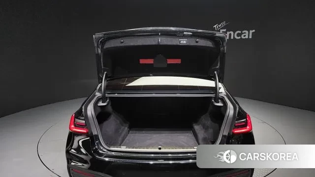 BMW 7 Series (G11) id 3208190 из Кореи 11