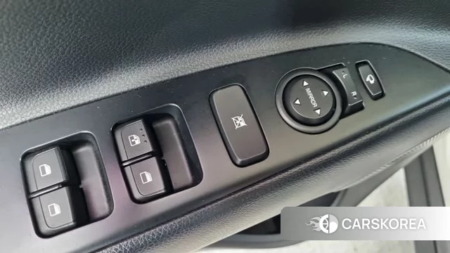 Kia Stonic id 4742327 из Кореи 11