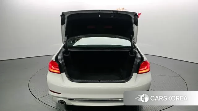 BMW 5 Series (G30) id 3019035 из Кореи 11