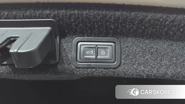 Audi A6 (C8) id 3138441 из Кореи 11