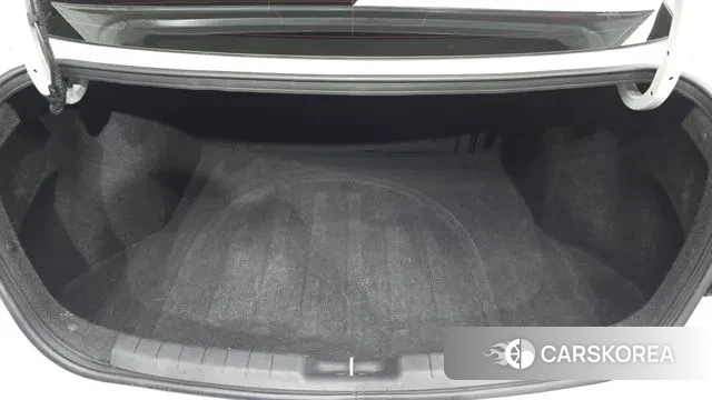 Hyundai The New Avante AD id 3336197 из Кореи 11