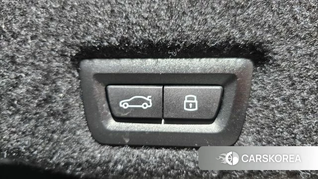 BMW 5 Series (G60) id 3921672 из Кореи 11