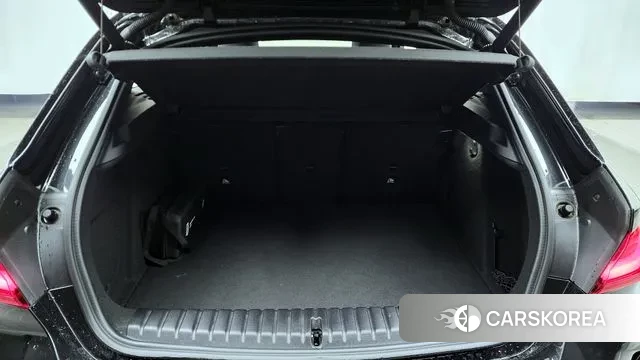 BMW 1 Series (F40) id 3596105 из Кореи 11