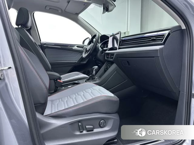 Volkswagen Tiguan L id 4278429 из Китая 11