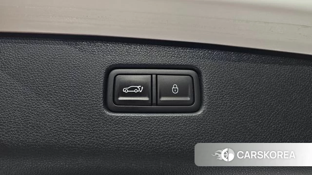 Genesis GV70 id 3915187 из Кореи 11