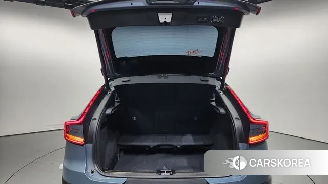 Volvo C40 Richards id 2989550 из Кореи 11