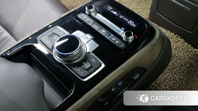 Genesis G90 id 3899608 из Кореи 11