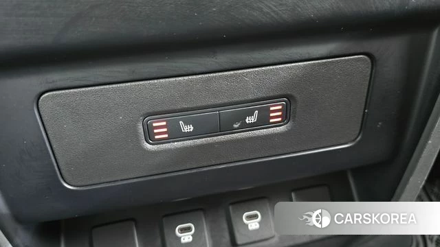 Land Rover Defender (L663) id 4572447 из Кореи 11