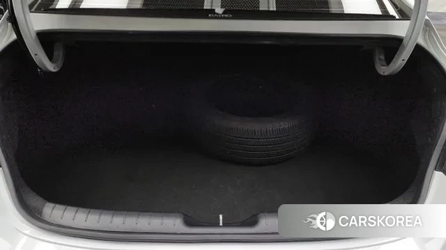 Hyundai The New Avante (CN7) id 3517958 из Кореи 11