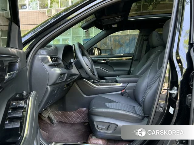 Toyota Crown Lufang id 4291500 из Китая 11
