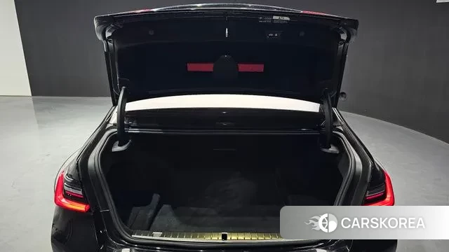 BMW 7 Series (G11) id 3529444 из Кореи 11