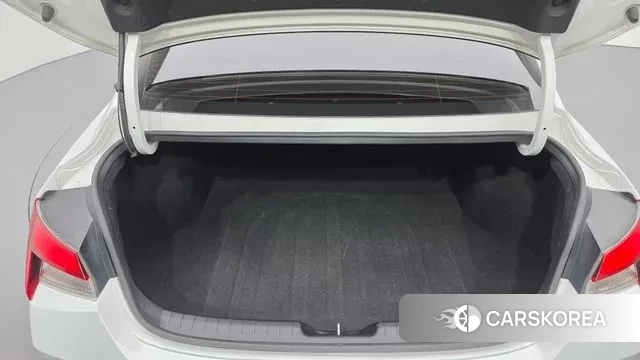 Hyundai Avante Hybrid (CN7) id 3395181 из Кореи 11