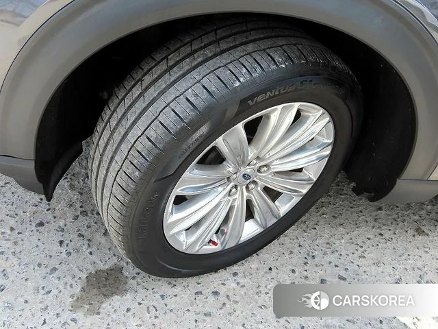 Ford Explorer 6th Generation id 3843951 из Кореи 11