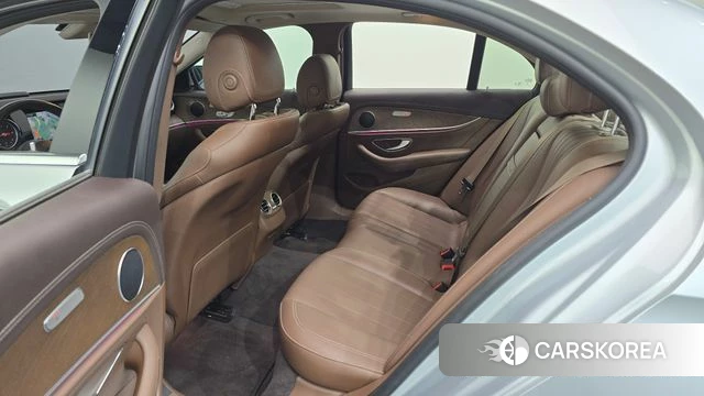 Mercedes-Benz E-Class W213 id 4780792 из Кореи 11
