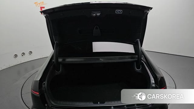 Hyundai Grandeur Hybrid (GN7) id 4863430 из Кореи 11