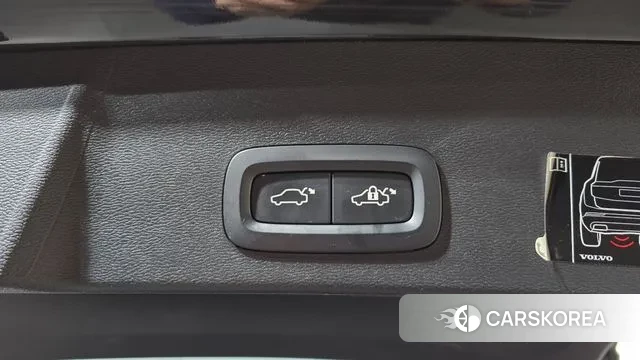 Volvo XC40 id 3759903 из Кореи 11