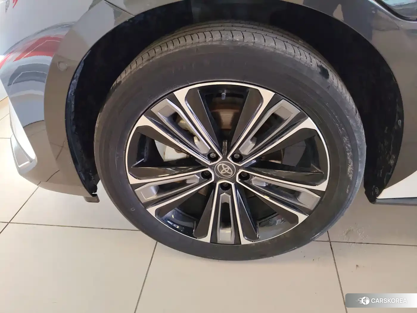 Toyota bZ4X id 4599730 из Китая 11