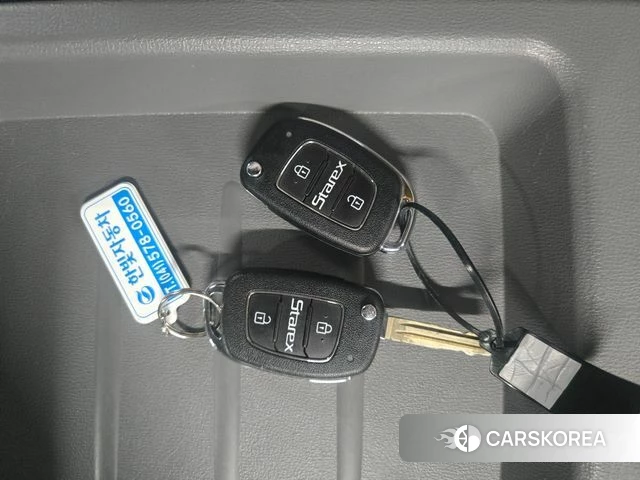 Hyundai The New Grand Starex id 4895084 из Кореи 11