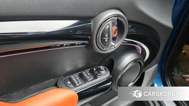 Mini Cooper S id 4400598 из Кореи 11