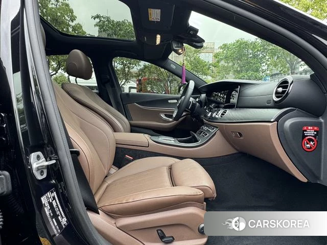 Mercedes-Benz E-class (imported) id 4259909 из Китая 11