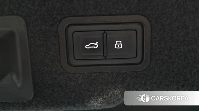 Audi A8 (D5) id 3866959 из Кореи 11