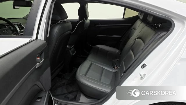 Hyundai Avante AD id 4188520 из Кореи 11