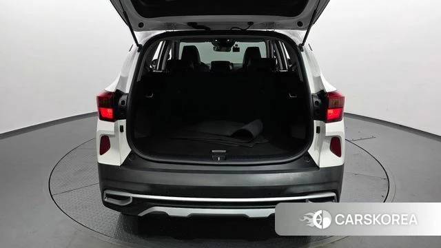 Kia Seltos id 4382990 из Кореи 11