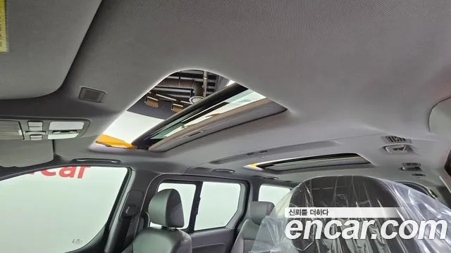 Hyundai The New Grand Starex id 2876479 из Кореи 11