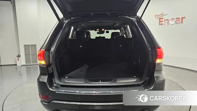 Jeep Grand Cherokee id 3636824 из Кореи 11