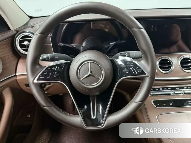 Mercedes-Benz E-class id 4353066 из Китая 11