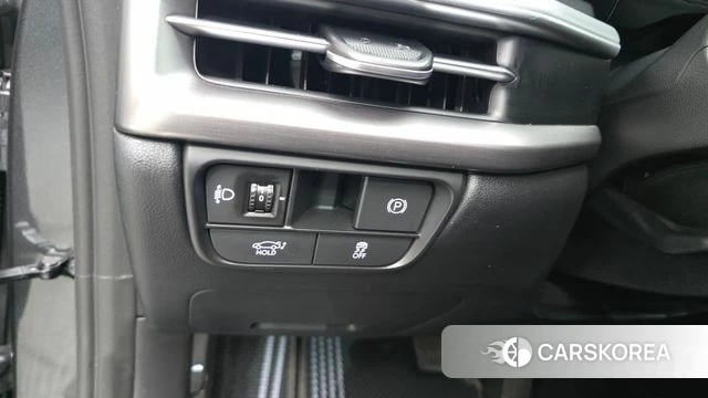 Hyundai Grandeur (GN7) id 4533336 из Кореи 11