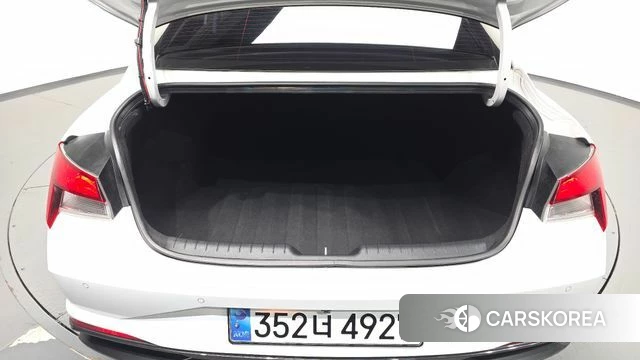 Hyundai Avante Hybrid (CN7) id 4528632 из Кореи 11