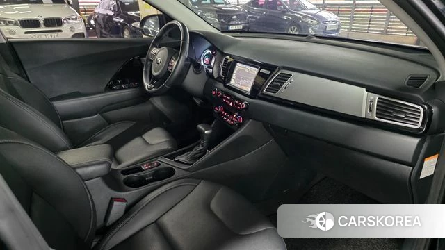 Kia Niro id 4543752 из Кореи 11