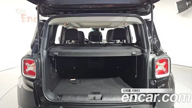 Jeep Renegade id 2876546 из Кореи 11