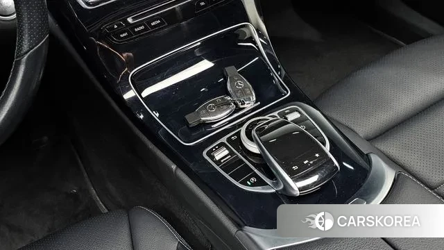 Mercedes-Benz C-Class W205 id 3583582 из Кореи 11